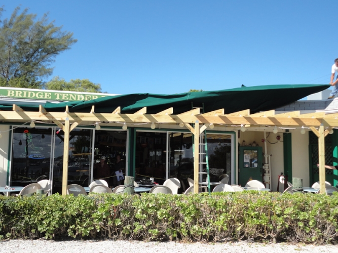 Restaurant Canopy Being Installed 2